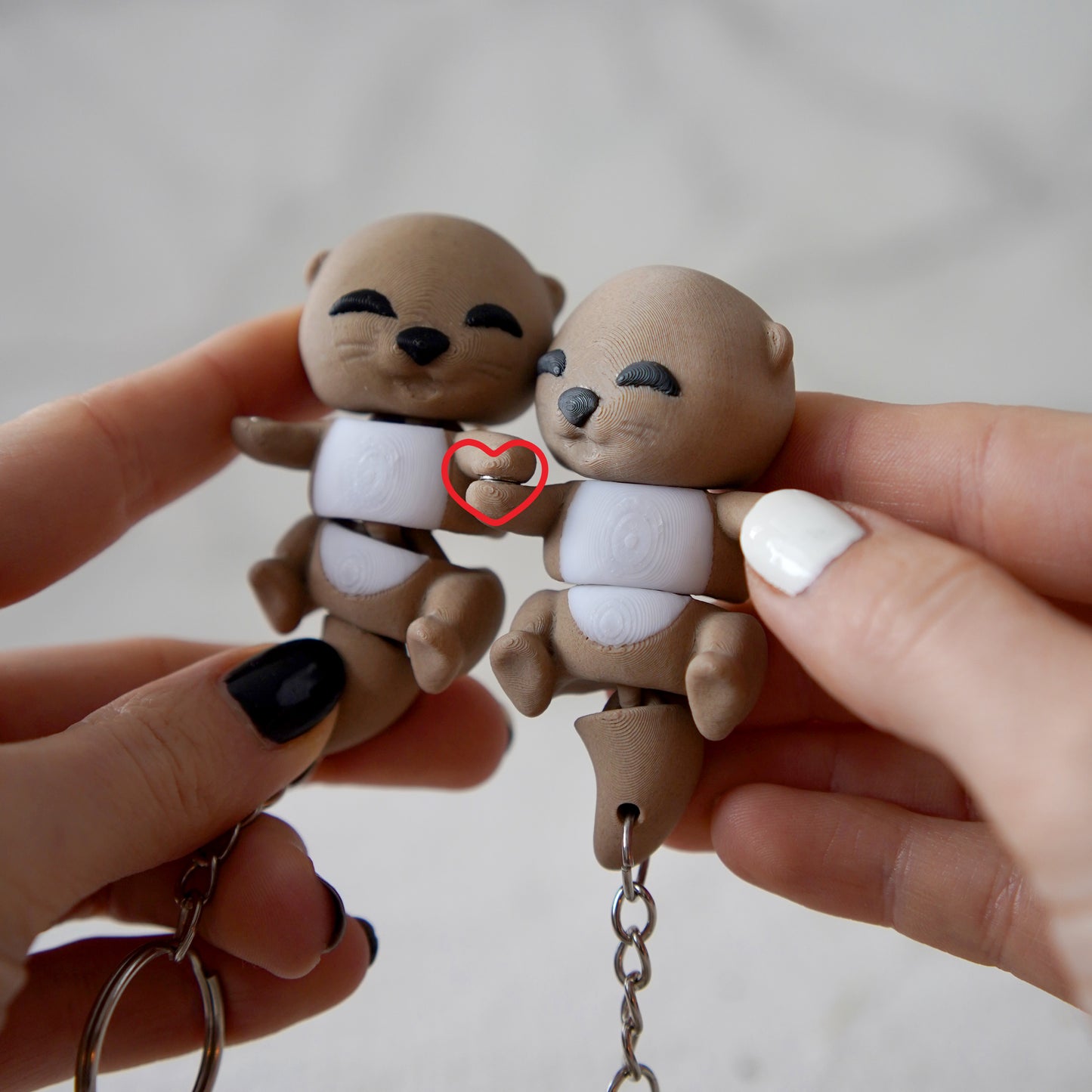 Flexi Baby Otter Magnetic Keychain – 3D Printed Fidget Toy, Cute Collectible Keychain