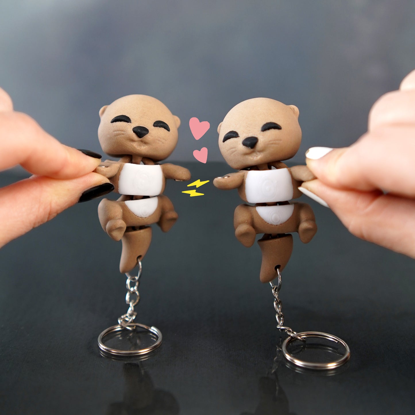 Flexi Baby Otter Magnetic Keychain – 3D Printed Fidget Toy, Cute Collectible Keychain