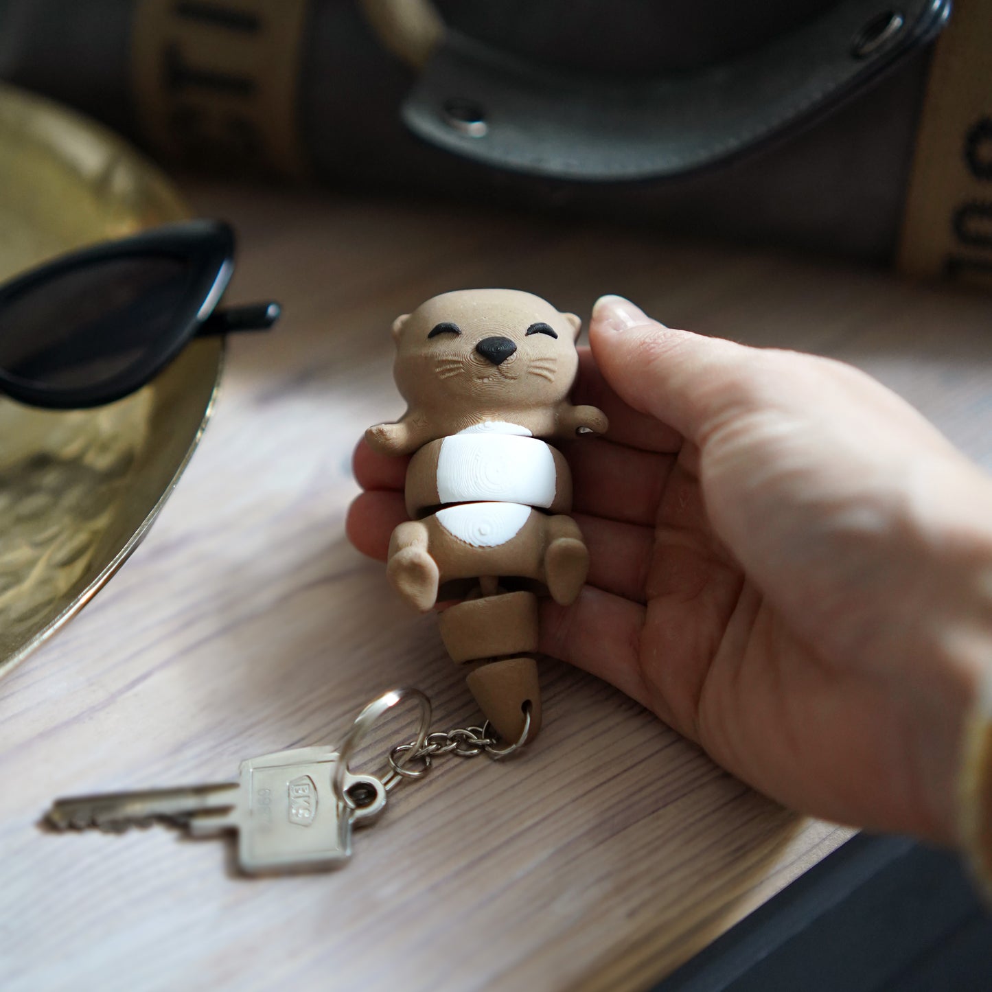 Flexi Otter Magnetic Keychain – 3D Printed Fidget Toy, Cute Collectible Keychain