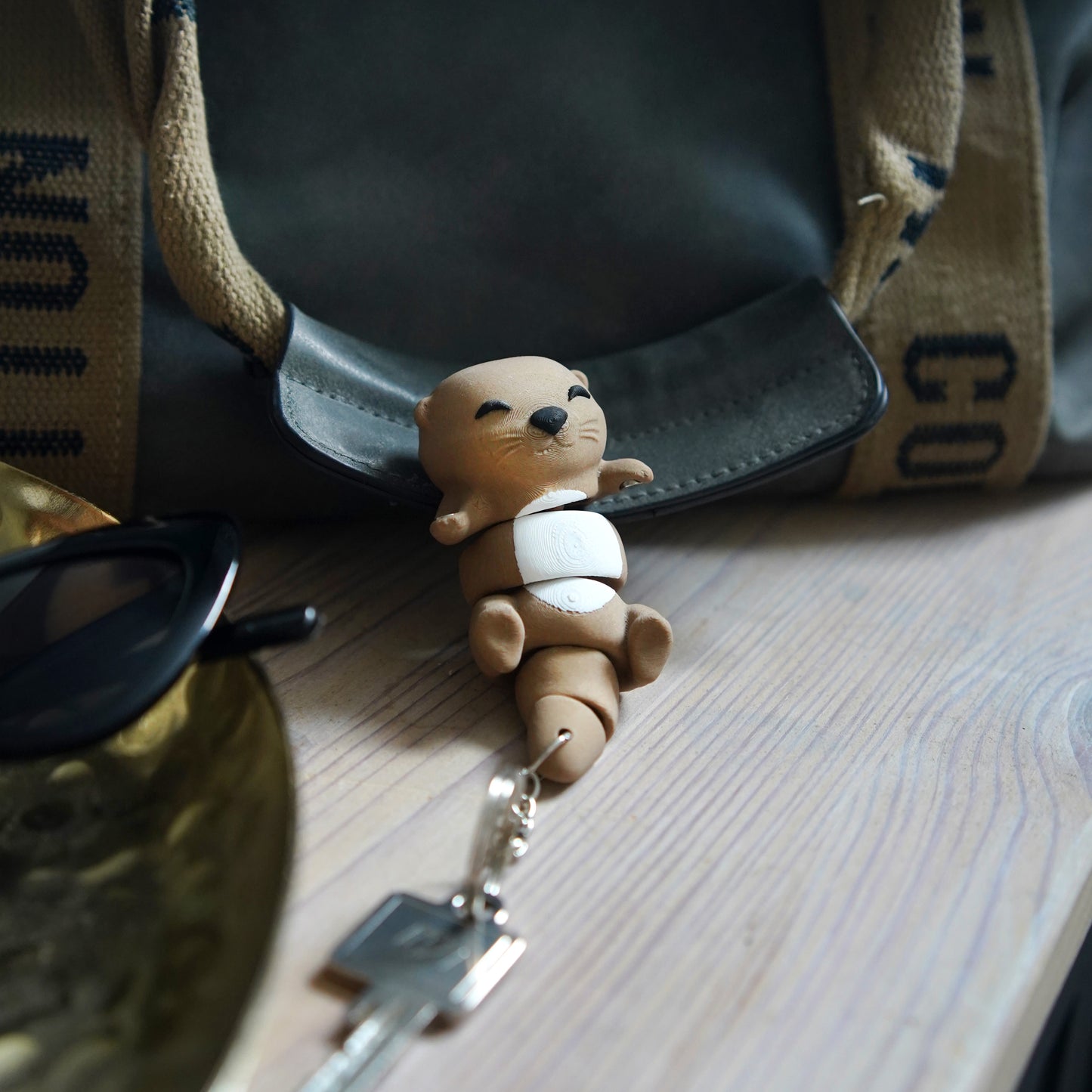 Flexi Otter Magnetic Keychain – 3D Printed Fidget Toy, Cute Collectible Keychain