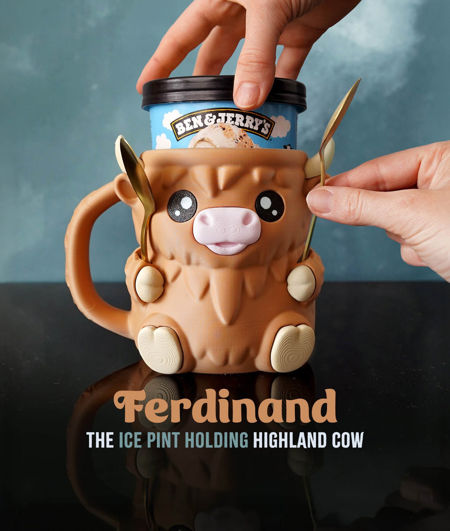 Ferdinand, the Highland Cow Ice Pint Holder