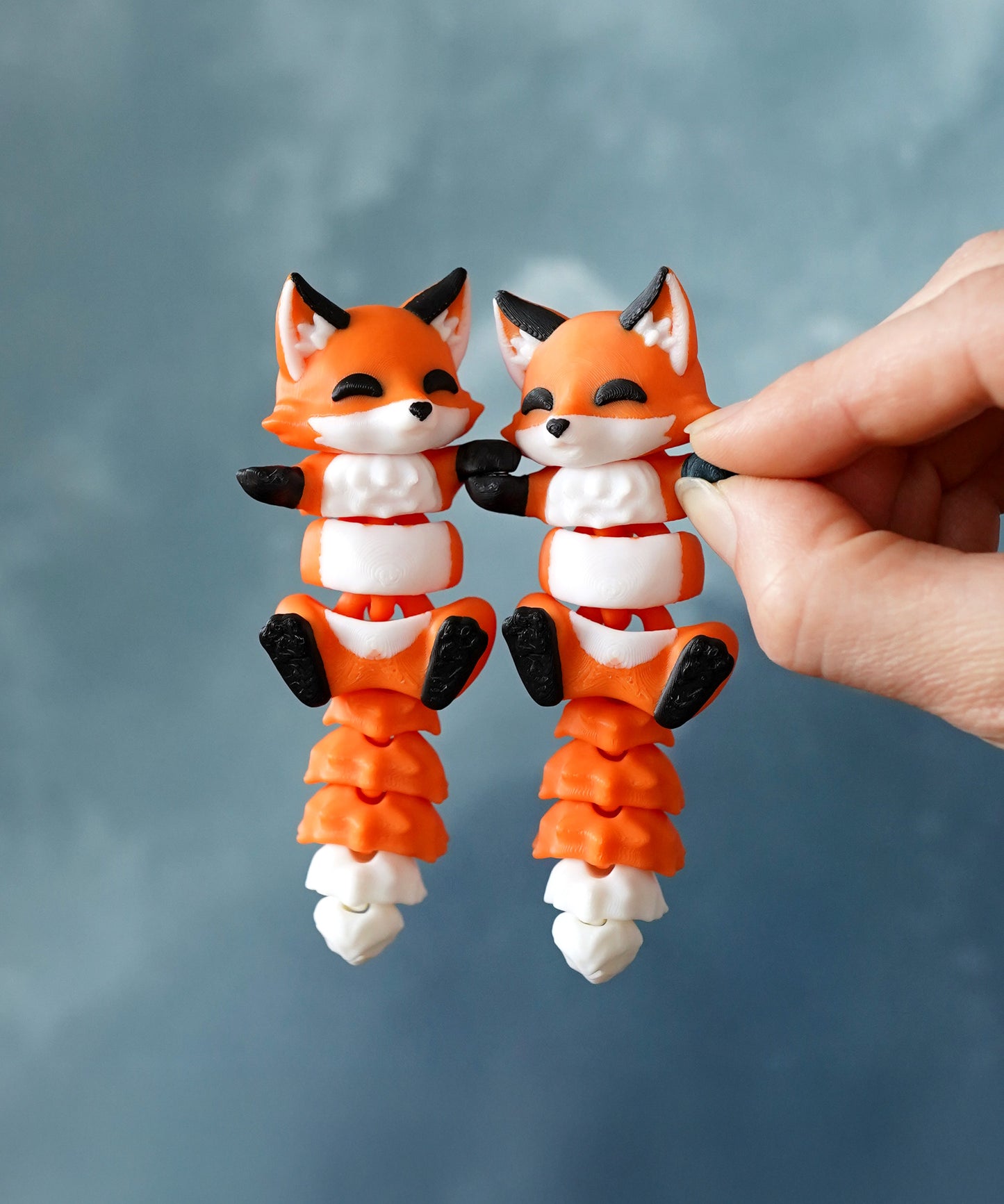 Flexi Fox Magnetic Keychain – 3D Printed Fidget Toy, Cute Collectible Keychain