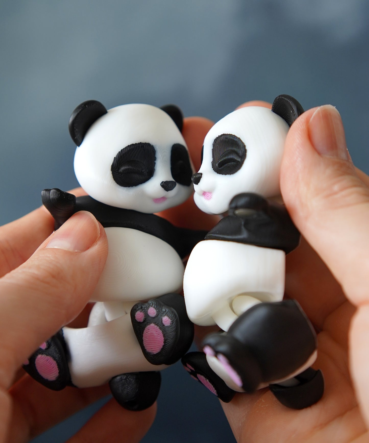Flexi Panda Magnetic Keychain – 3D Printed Fidget Toy, Cute Collectible Keychain