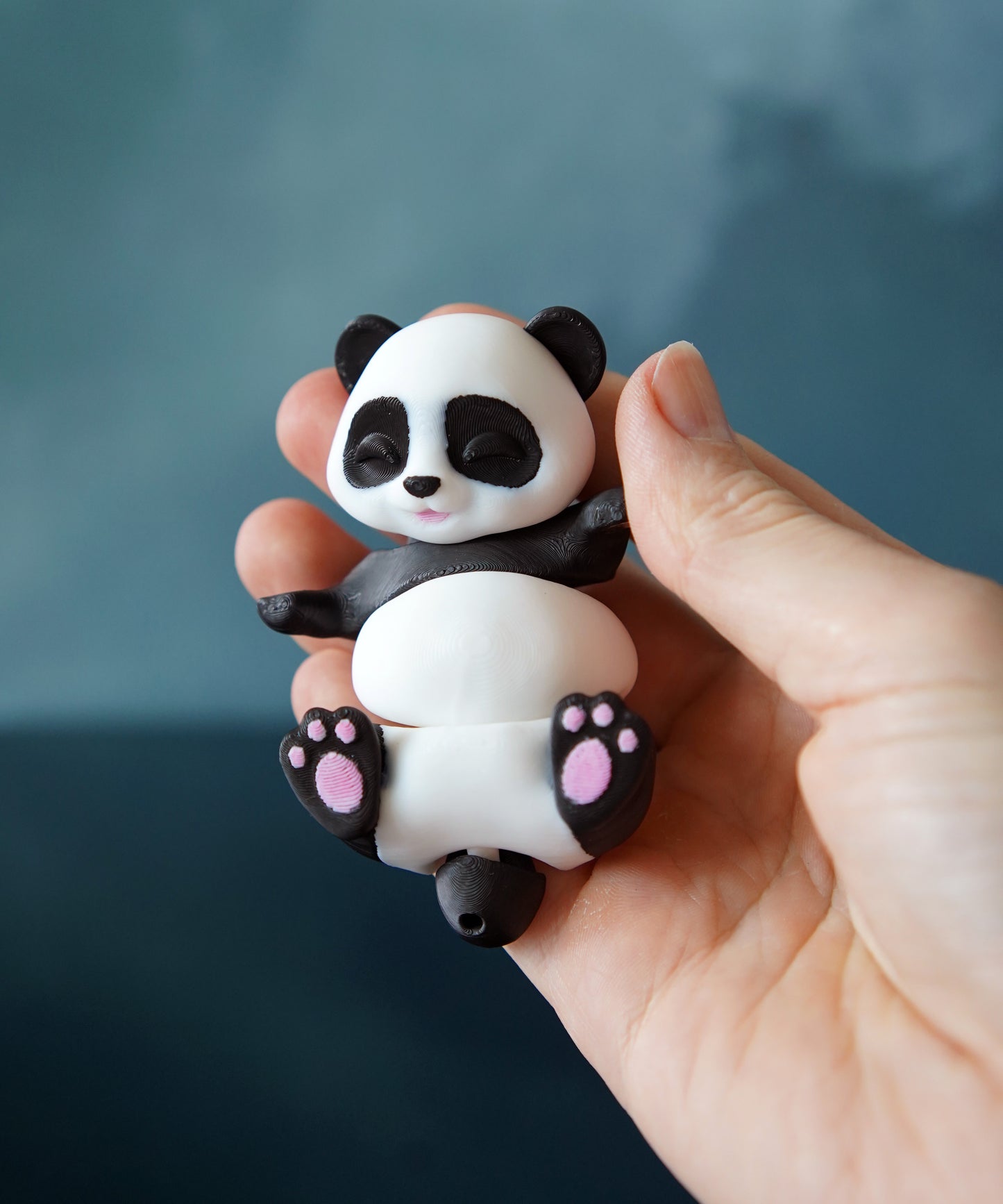Flexi Panda Magnetic Keychain – 3D Printed Fidget Toy, Cute Collectible Keychain