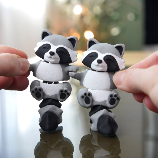 Flexi Raccoon Magnetic Keychain – 3D Printed Fidget Toy, Cute Collectible Keychain